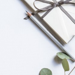 joanna-kosinska-254405-unsplash